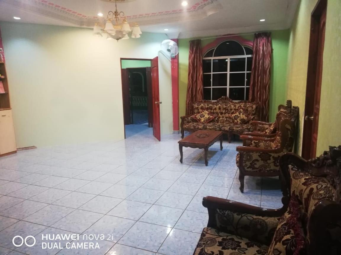 Tempasuk Homestay Kota Belud Экстерьер фото